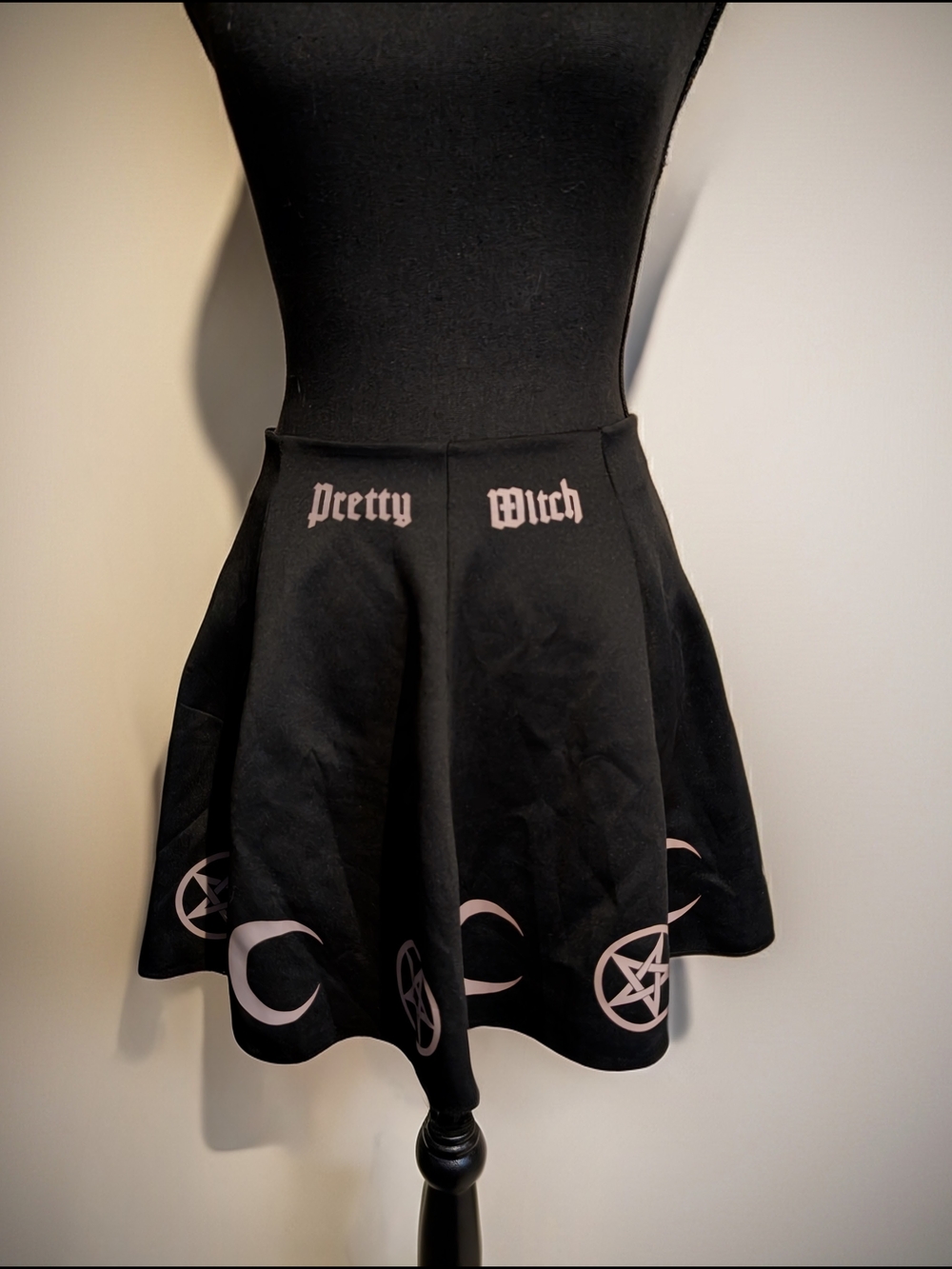 Pretty Witch Skater Skirt